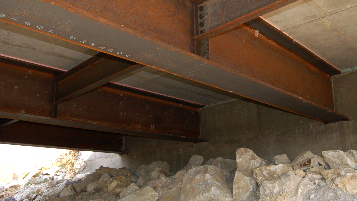 steel bridge inspection