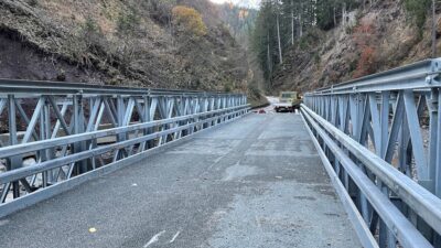 Acrow 700XS Bridge