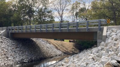 ePLATE140 is an Excel-based tool for designing and refining simple-span composite and noncomposite steel plate-girder bridges.
